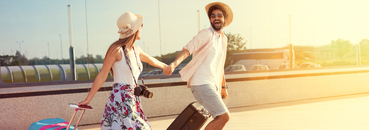 6 Reasons to Book a Romantic Getaway